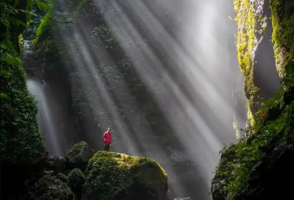 Salah satu daya tarik Curug Walet Bogor (Sumber : Instagram/ainulghurri99)