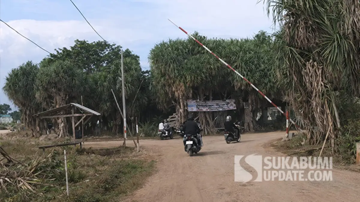 Tarif Tanpa Karcis di Pantai Taman Pandan Sukabumi, Warga Soroti Dugaan Pungli