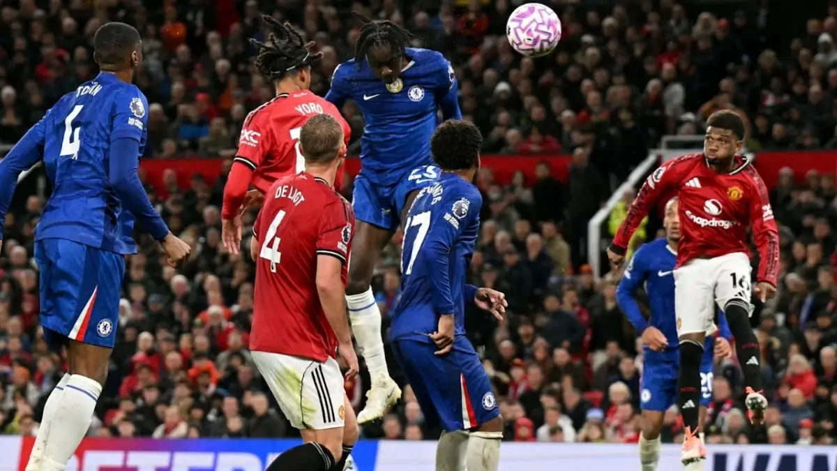 Krisis Bek Tengah, Manchester United Tantang Chelsea di Pekan ke-33 Liga Inggris