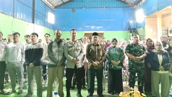 Kegiatan Pengawasan DPRD Provinsi, Lina Ruslinawati di Desa Selaawi, Kecamatan Sukaraja, Kabupaten Sukabumi. Sabtu (18/4/2026). (Sumber : Istimewa.)