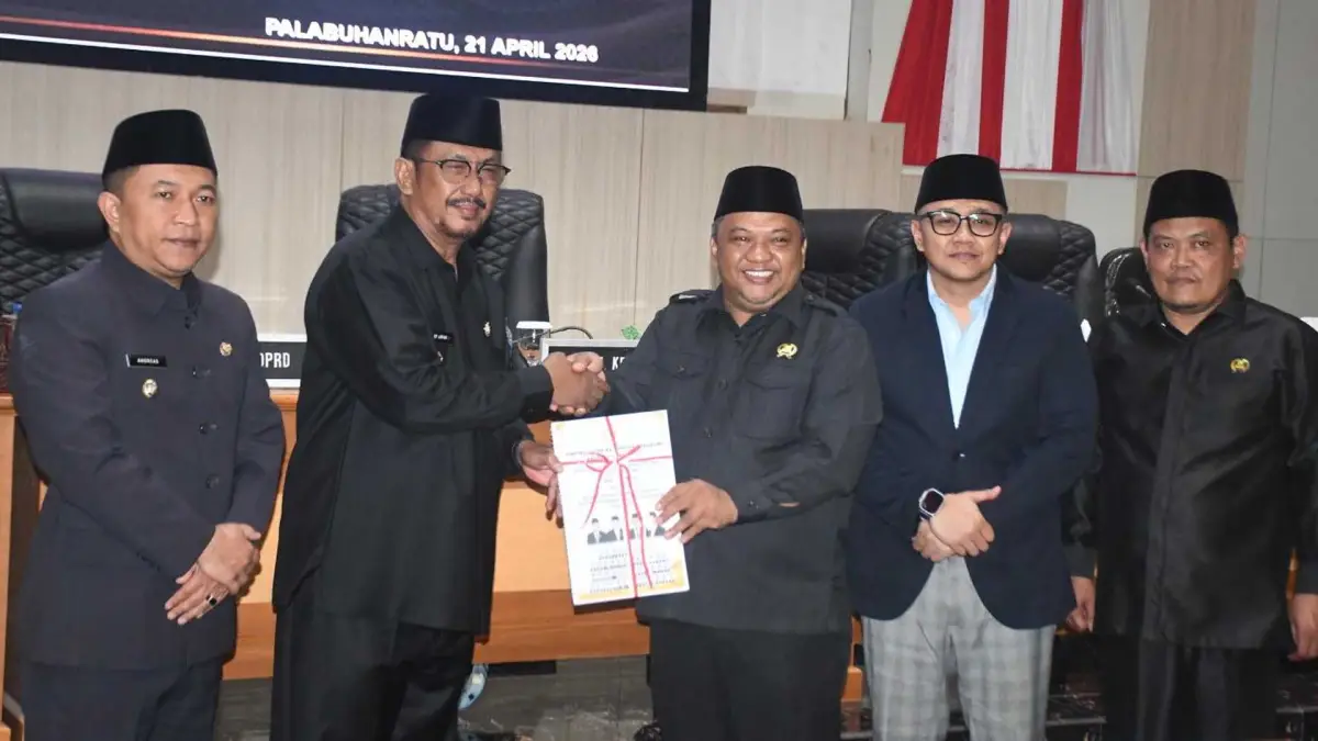 DPRD Serahkan Rekomendasi LKPJ 2025, Bupati Sukabumi Siap Tindak Lanjuti Catatan Dewan