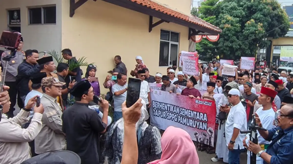 Pelapor Sengketa Lahan SPPG Datangi Kantor Kecamatan Cibadak, Minta Audiensi