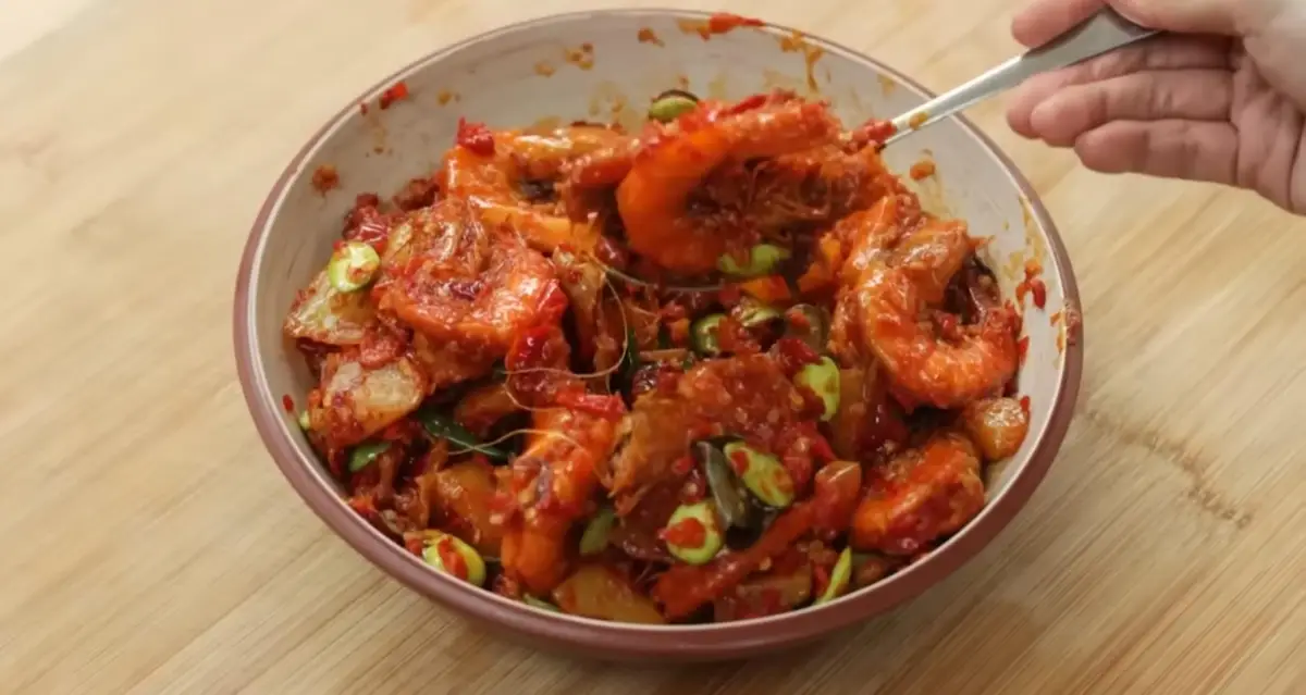 Resep Udang Saus Balado, Pedas, Gurih, dan Wangi yang Bikin Ketagihan