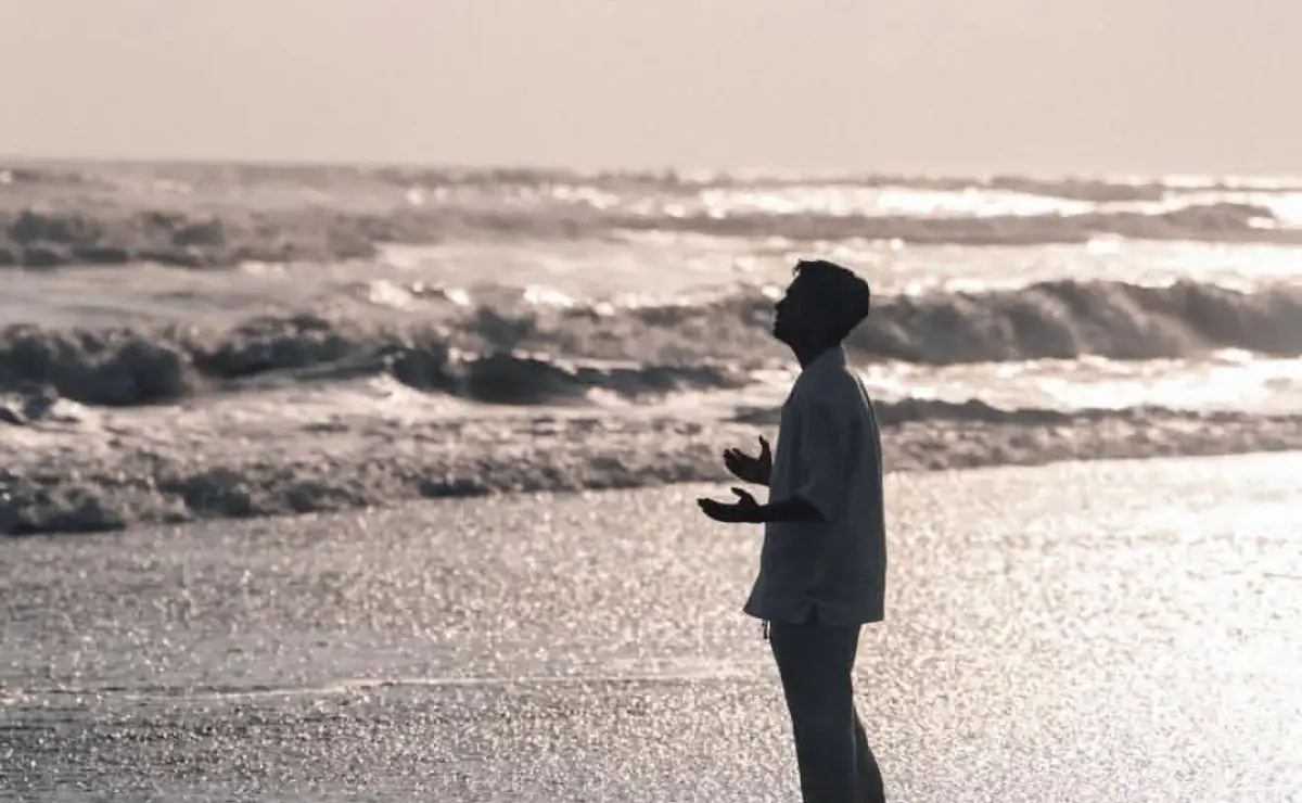 Lirik Tak Searah, Lagu Betrand Putra Onsu tentang Cinta yang Terhalang Perbedaan