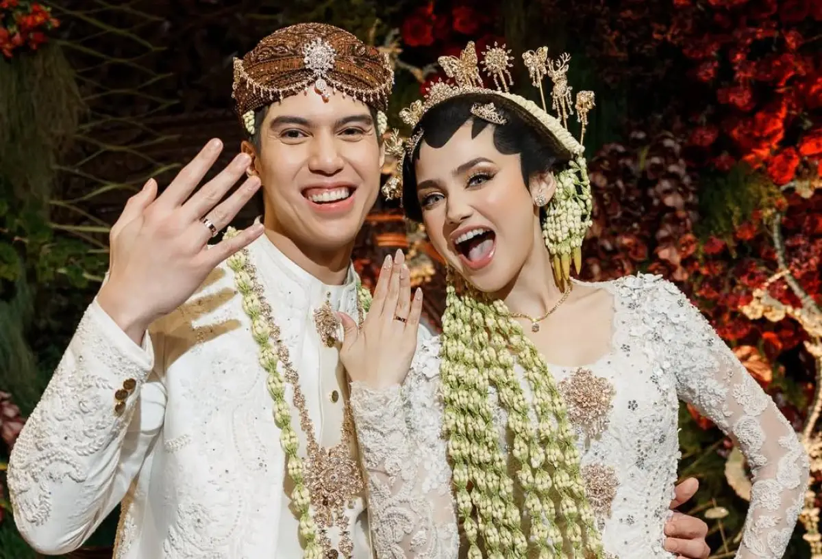 Resmi Menikah, Tangis Syifa Hadju Pecah Saat El Rumi Ucap Ijab Kabul