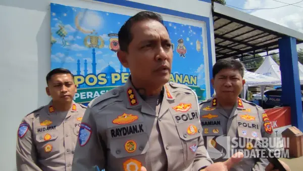 Dirlantas Polda Jabar Kombes Pol Raydian Kokrosono saat memberikan keterangan terkait kesiapan pengamanan pergerakan buruh pada May Day menuju Jakarta, Kamis (30/4/2026). (Sumber: SU/Ibnu Sanubari)