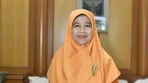 Hj. Yani Jatnika Wijayani Marwan binti H. Achyar | Foto : https://forumpaudkabsi