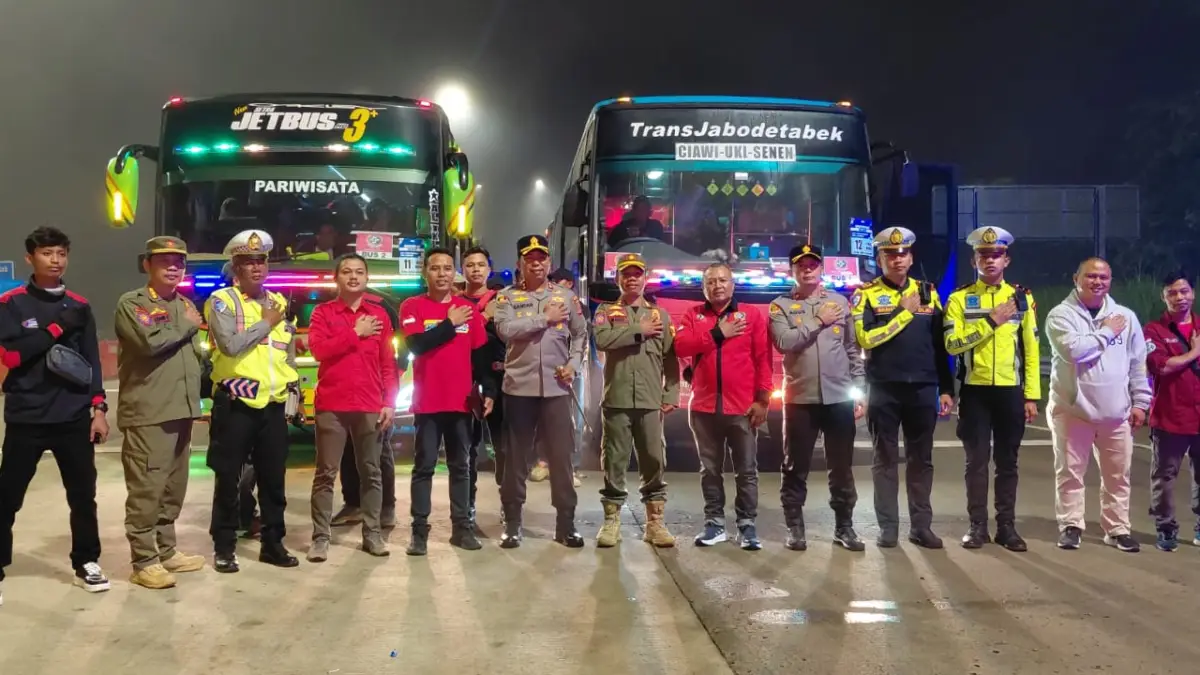 Satpol PP Kawal Ribuan Buruh Sukabumi Berangkat ke Monas, May Day 2026 Berlangsung Tertib