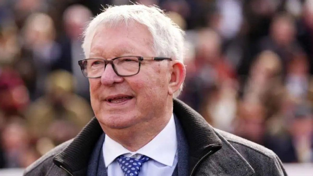 Jelang Laga Manchester United vs Liverpool, Sir Alex Ferguson Dilarikan ke Rumah Sakit