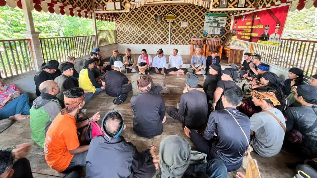 Anggota DPRD Kabupaten Sukabumi Fraksi PKB, Bayu Permana mengikuti Laku Estu Patanjala.
