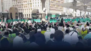 Jama'ah bermuhasabah di Kota Madinah dalam Umroh Akbar ABA TOUR Tahun 2025. (Sumber Foto: Istimewa)