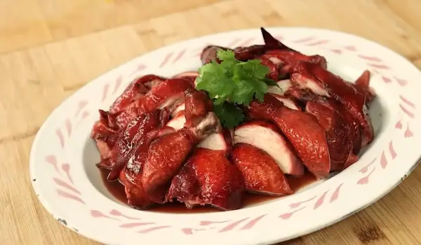 Resep Ayam Panggang Madu, Juicy dan Gurih yang Bikin Ketagihan (Sumber : Youtube | Devina Hermawan)