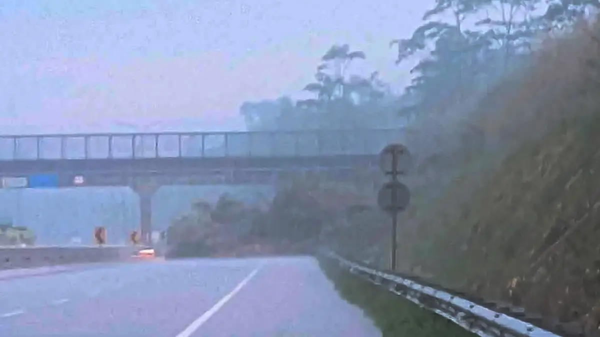 Longsor Tol Bocimi, Sukabumi Bogor Jakarta Dialihkan ke GT Cigombong