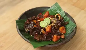 Resep Kambing Bakar Kecap, Insiprasi Hidangan Untuk Hari Raya Idul Adha (Sumber : Youtube | Devina Hermawan)