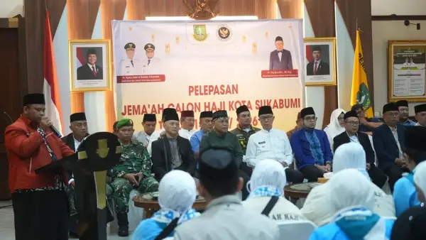 Pelapasan calon jemaah haji Kota Sukabumi di Balai Kota, Kamis (7/5/2026) | Foto : dokpim