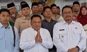 Ketua DPRD Kabupaten Sukabumi, Budi Azhar Mutawali, menyatakan dukungan penuh terhadap agenda Kemah Religi yang akan diselenggarakan oleh Pemuda Masjid Dunia. (Sumber Foto: Istimewa)