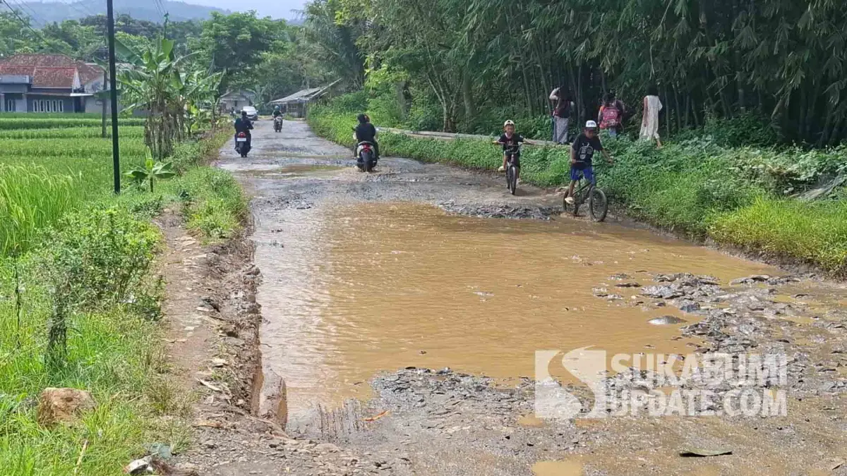 Warga Keluhkan Jalan Rusak Mataram-Cijaksa Sukabumi, UPTD PU Pastikan Perbaikan Tahun Ini