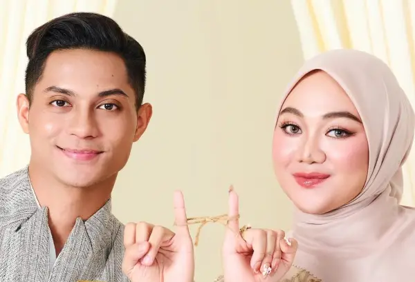 Lirik Lagu Simpul Fadhillah Intan feat Daniesh Suffian, Kisah Cinta LDR yang Kuat (Sumber : Instagram/@fadhilahintanp)