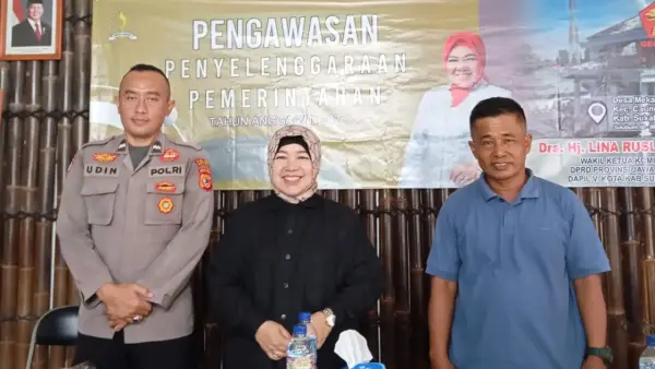 Anggota DPRD Provinsi Jabar, Lina Ruslinawati saat pengawasan di Desa Mekarjaya, Kecamatan Caringin, Kabupaten Sukabumi. Sabtu (9/5/2026). (Sumber: Istimewa)