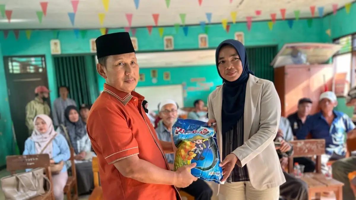 Yusuf Maulana Tekankan Pentingnya Kehadiran Wakil Rakyat Lewat Program Citra Bakti