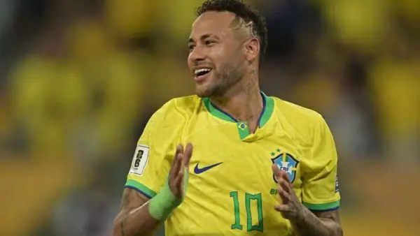 Aksi Neymar saat membela Timnas Brasil (Sumber: web/espn.com)