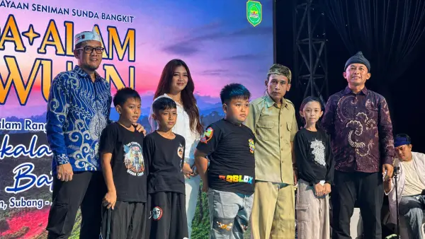 pagelaran seni dan budaya “Milangkala ke-61 Desa Batusari” yang digelar Seniman Sunda Bangkit (SSB). (Sumber: Istimewa)