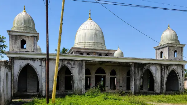 Masjid Al Afghani di Cisayar, Nyalindung. (Sumber: Dok Warga)
