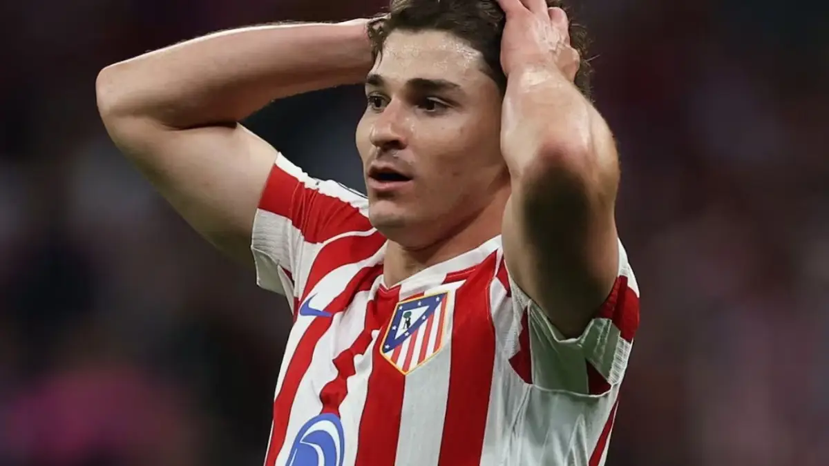 Paris Saint Germain Siap Gelontorkan Dana Fantastis Demi Julian Alvarez