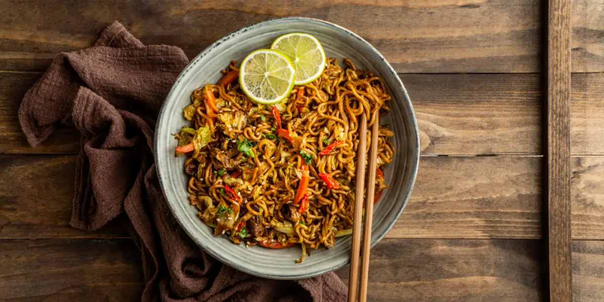 Resep Mie Goreng Chili Oil, Pedasnya Menggugah Selera di Musim Hujan