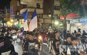 Konvoi bobotoh Persib di Kota Sukabumi. Minggu (17/5/2026). (Sumber: SU/Turangga Anom)