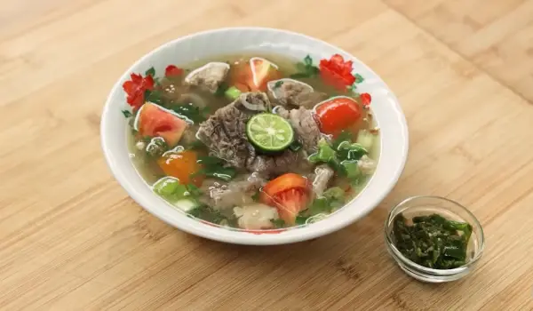 Resep Sop Sengkel, Kuah Segar dan Nikmat untuk Menu Hari Idul Adha (Sumber : Youtube | Devina Hermawan)