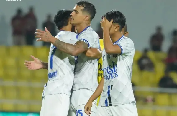Selebrasi pemain Persijap Jepara usai mencetak gol (Sumber : persijap.id)