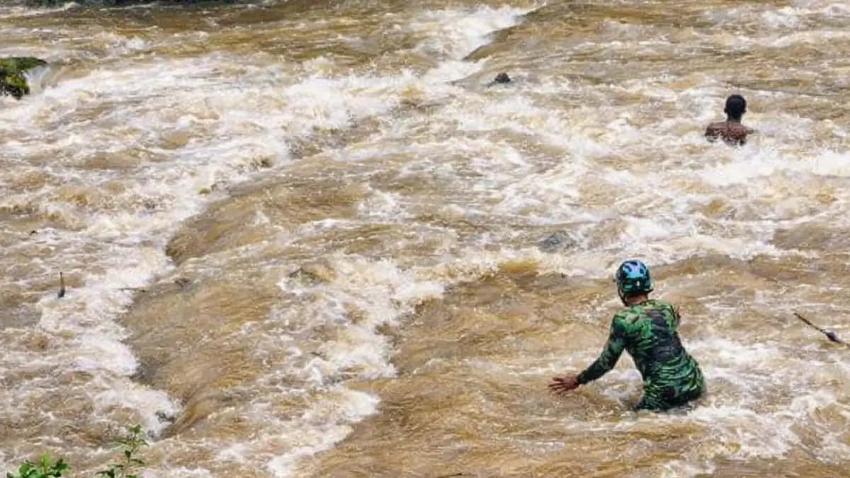 Banjir Bandang Curug Cikaso, Evaluasi Wisata Alam di Sukabumi! Butuh Alat Deteksi Dini