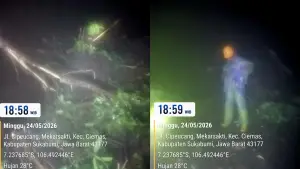 Tebing Cipeucang longsor putus akses dari Pajampangan ke Pantai Palangpang Geopark Ciletuh Sukabumi pada Minggu (24/5/2026). (Sumber Foto: Istimewa)