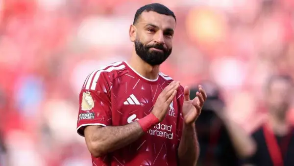 M. Salah tampak emosional setelah memutuskan pergi dari Liverpool (Sumber: web/espn.com)