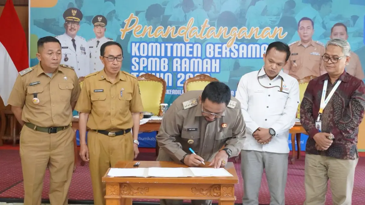 Bupati Sukabumi Tegaskan SPMB 2026 Harus Transparan dan Bebas Percaloan!