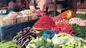 Cabai rawit menjadi komoditas yang harganya melonjak menjelang Idul Adha di PSM Palabuhanratu Sukabumi.. (Sumber : SU/Ilyas).