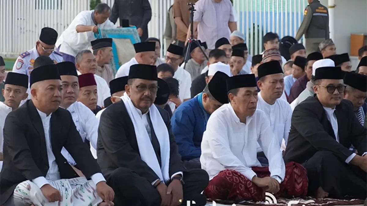 Salat Idul Adha di Jampangtengah, Bupati Asjap Ajak Masyarakat Perkuat Empati dan Kepedulian Sosial