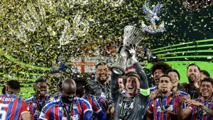 Selebrasi para pemain Crystal Palace setelah menjadi juara uefa conference league (Sumber: web/en.as.com)