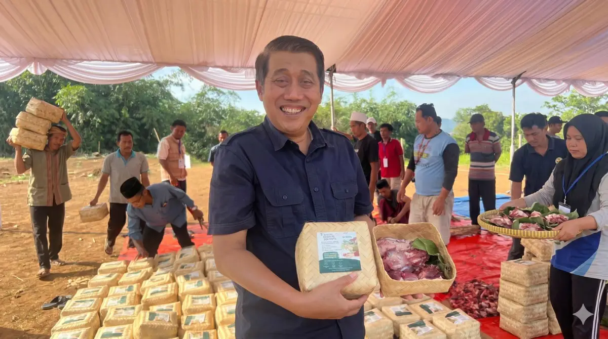 Kampoong Ecopreneur Bagikan 108 Hewan Kurban bagi Santri Penghafal Quran di Bogor