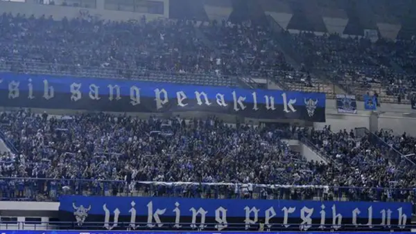 Viking Persib Club bekukan Viking Frontline dan United Colours of Bobotoh (UCB) buntut pengeroyokan dua bobotoh asal Sukabumi. (Sumber Foto: Ilustrasi/Official VPC)