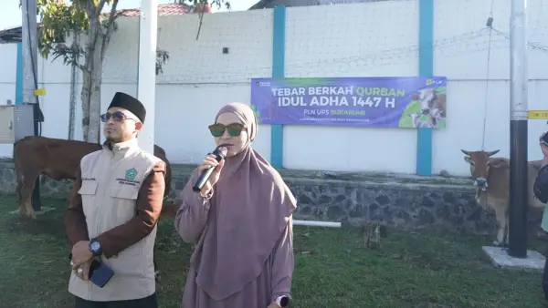 PLN UP3 Sukabumi Rayakan Idul Adha 1447 H / 2026 M dengan Penyaluran Hewan Qurban | Foto : dok.pln