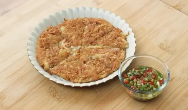 Resep Pancake Jamur Tiram, Ide Menu Praktis untuk Camilan di Akhir Pekan (Sumber : Youtube | Devina Hermawan)