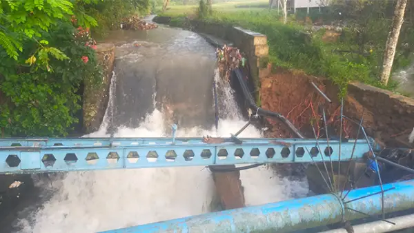 Lokasi jaringan pipa transmisi Perumda Air Minum Tirta Jaya Mandiri (TJM) Kabupaten Sukabumi, yang terdampak longsor di wilayah Cipanengah, Kecamatan Parakansalak, Selasa (2/6/2026). (Sumber : Perumdam TJM).