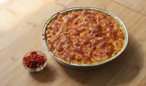 Resep Creamy Garlic Mac and Cheese, Gurih Lembut untuk Camilan (Sumber : Youtube | Devina Hermawan)