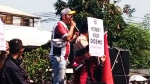 Orasi massa aksi 2.6.26 Kota Sukabumi (Sumber: warganet)