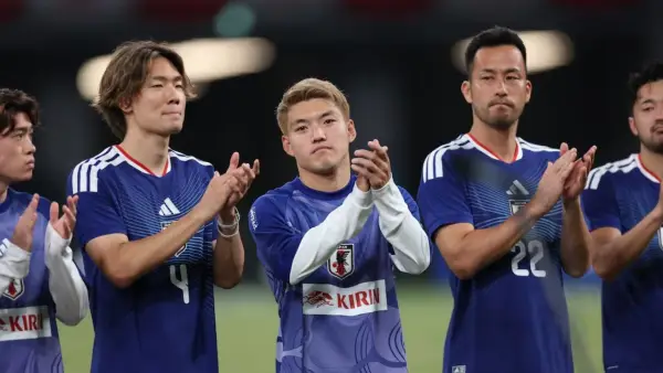 Aksi para pemain Jepang setelah laga menghadapi Skotlandia jelang Piala Dunia 2026 (Sumber: web/en.as.com)