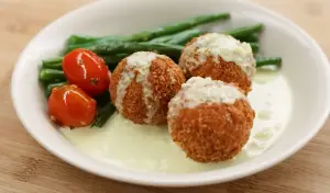 Resep Chicken Cordon Bleu Bites, Menu Unik yang Disukai Anak-Anak (Sumber : Youtube | Devina Hermawan)