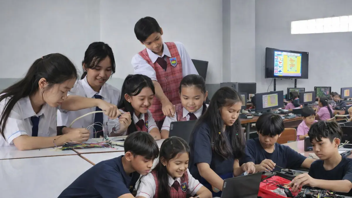 Masa Depan: BPK PENABUR Cicurug Integrasikan STEM, Robotik, Coding, dan AI Dalam Kurikulum Intrakurikuler