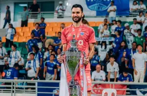 Ivan Susak saat merayakan gelar juara bersama Lion City Sailor (Sumber : Instagram/ivansusak2)